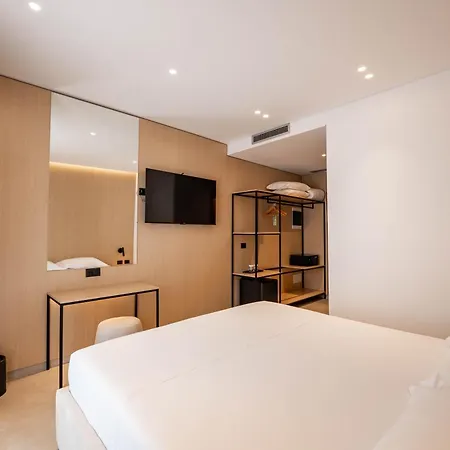 Austin Boutique Hotel Sarande Exterior photo
